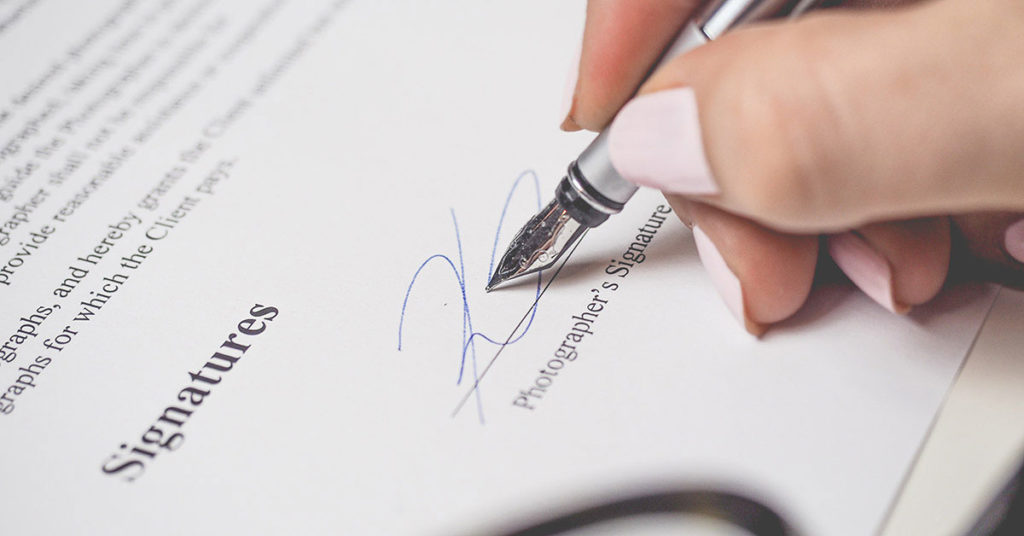Jangan Tanda Tangan Surat Kontrak Kerja Sebelum Menimbang 5 Hal Berikut Berkarir Id